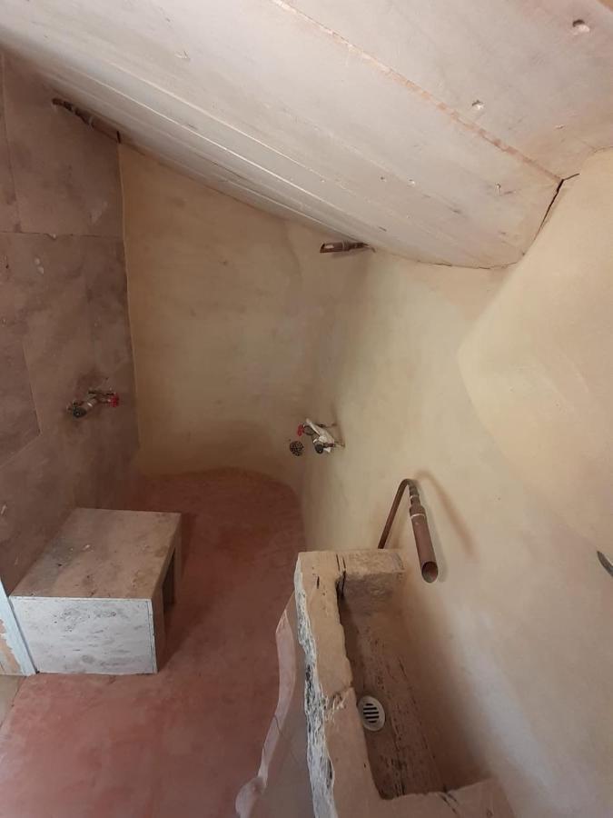 Maison Terre Les Cabanes De Fallot - Sauna Bain-Froid Piscine Naturelle L'isle-Bouzon المظهر الخارجي الصورة