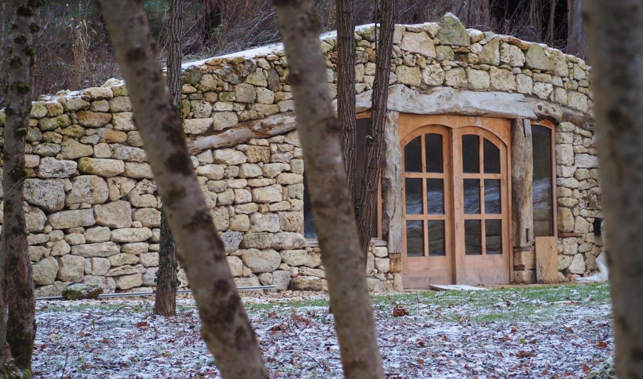 Maison Terre Les Cabanes De Fallot - Sauna Bain-Froid Piscine Naturelle L'isle-Bouzon المظهر الخارجي الصورة